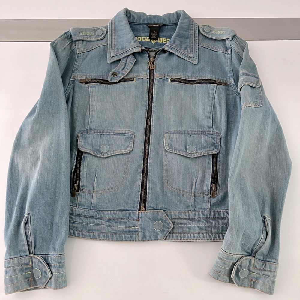 Rocawear Jean jacket: size XL